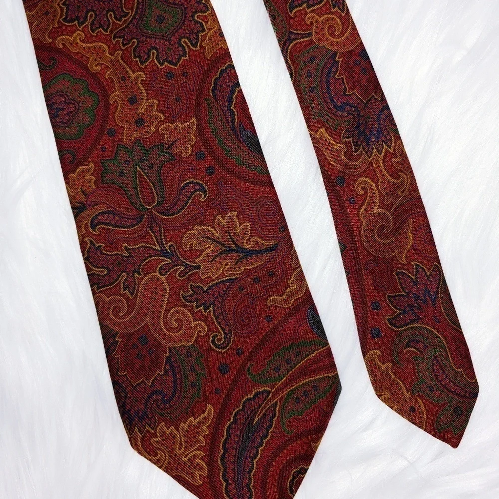 Jos. A. Bank Executive Collection Paisley Tie 60+